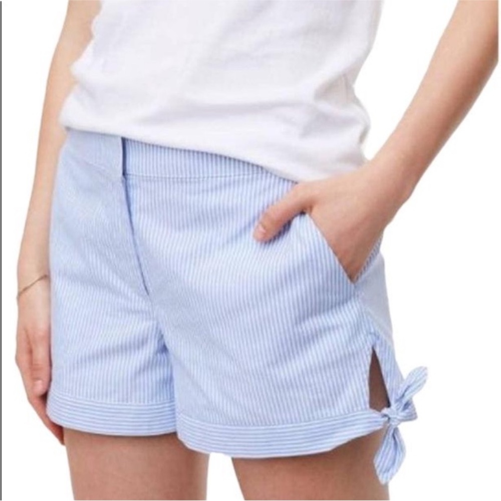 Loft Seersucker Shorts size 2 , 4” short